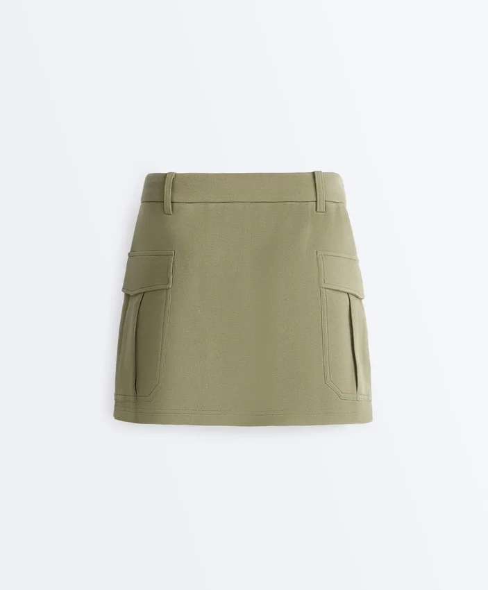 Kurzer Piqué-Shorts mit Baumwolltaschen Kurzer Piqué-Shorts mit Baumwolltaschen
