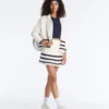 Kurzer Rock aus Wellenstrick als Shorts Kurzer Rock aus Wellenstrick als Shorts