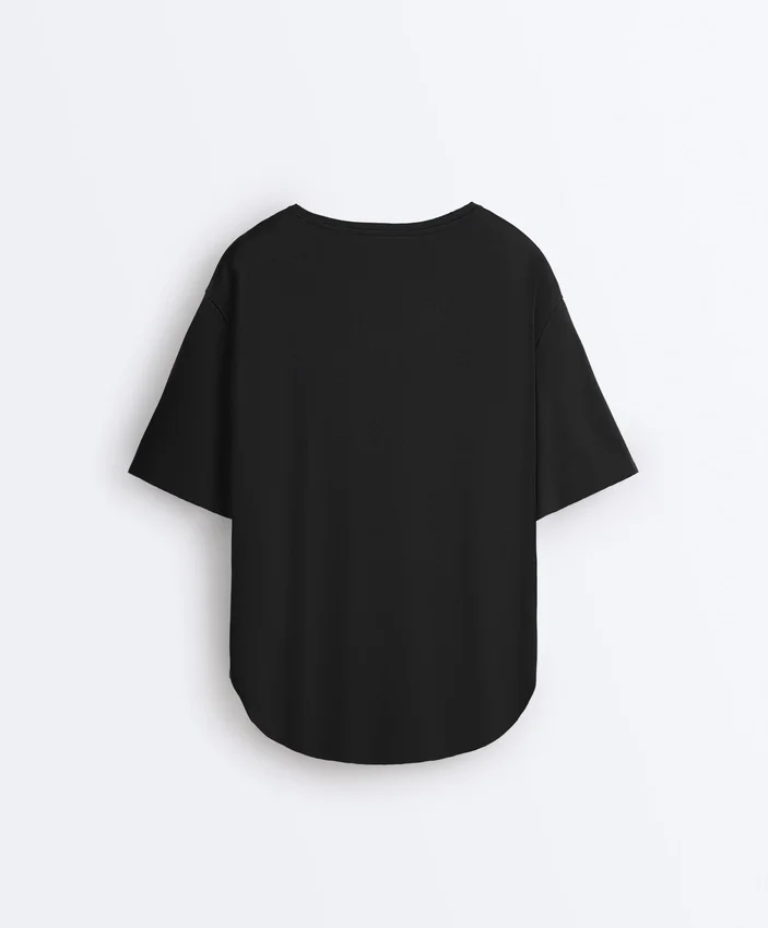Kurzärmeliges T-Shirt aus Modal-Mischung mit abgerundetem Saum am Rücken Kurzärmeliges T-Shirt aus Modal-Mischung mit abgerundetem Saum am Rücken