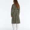 Lange, extra leichte, wasserdichte 10K-Jacke Lange, extra leichte, wasserdichte 10K-Jacke