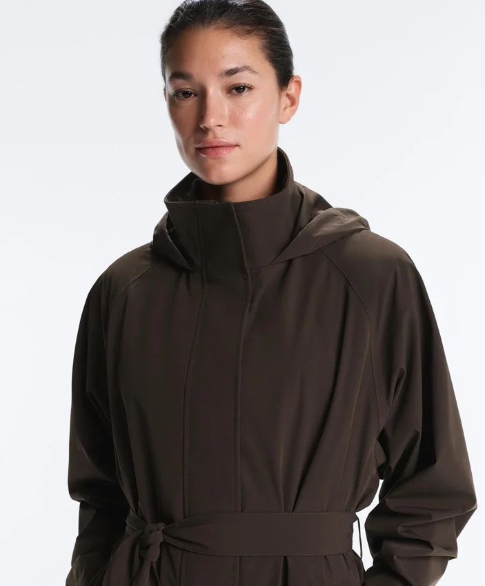 Lange, extra leichte, wasserdichte 10K-Jacke Lange, extra leichte, wasserdichte 10K-Jacke