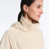 Lange, extra leichte, wasserdichte 10K-Jacke Lange, extra leichte, wasserdichte 10K-Jacke