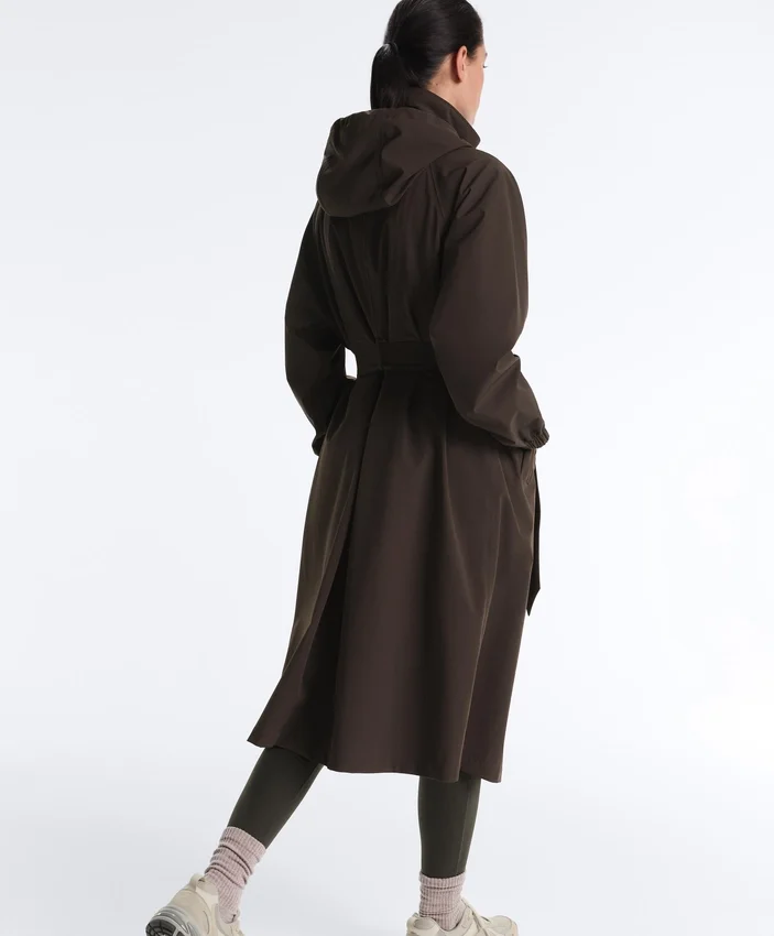 Lange, extra leichte, wasserdichte 10K-Jacke Lange, extra leichte, wasserdichte 10K-Jacke