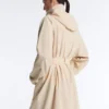 Lange, extra leichte, wasserdichte 10K-Jacke Lange, extra leichte, wasserdichte 10K-Jacke
