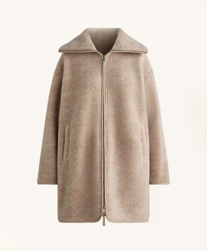 Lange Jacke aus Lammfelljacke Lange Jacke aus Lammfelljacke