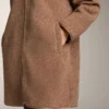 Lange Jacke aus Lammfelljacke Lange Jacke aus Lammfelljacke