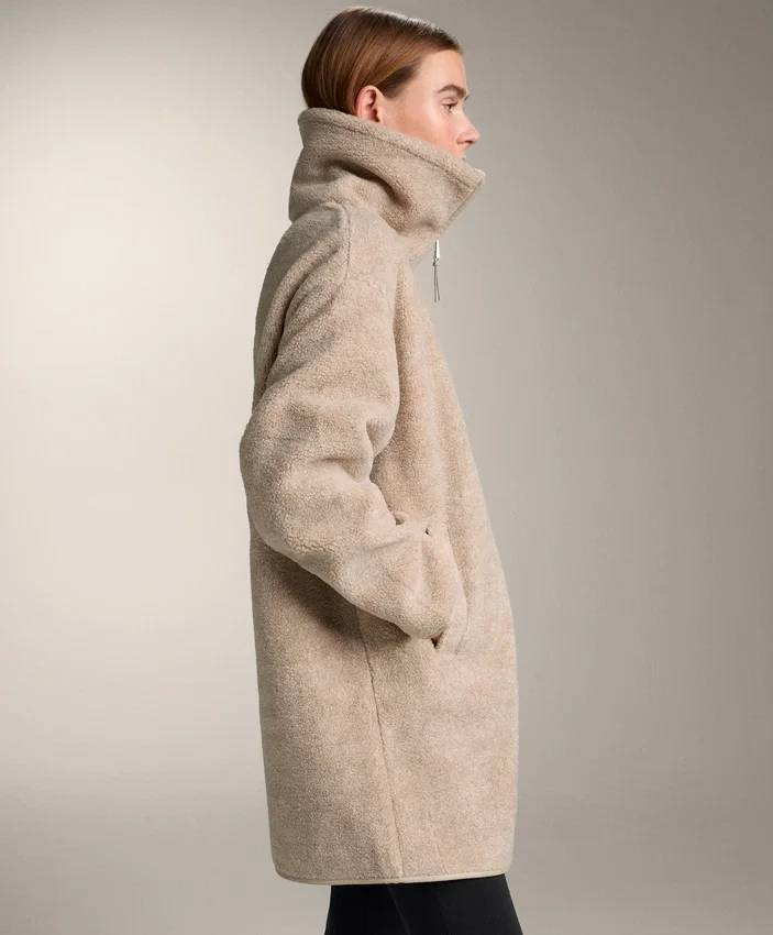 Lange Jacke aus Lammfelljacke Lange Jacke aus Lammfelljacke