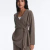 Lange Jacke mit asymmetrischen Streifen aus Modal Lange Jacke mit asymmetrischen Streifen aus Modal