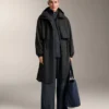Lange Jacke mit asymmetrischen Streifen aus Modal Lange Jacke mit asymmetrischen Streifen aus Modal