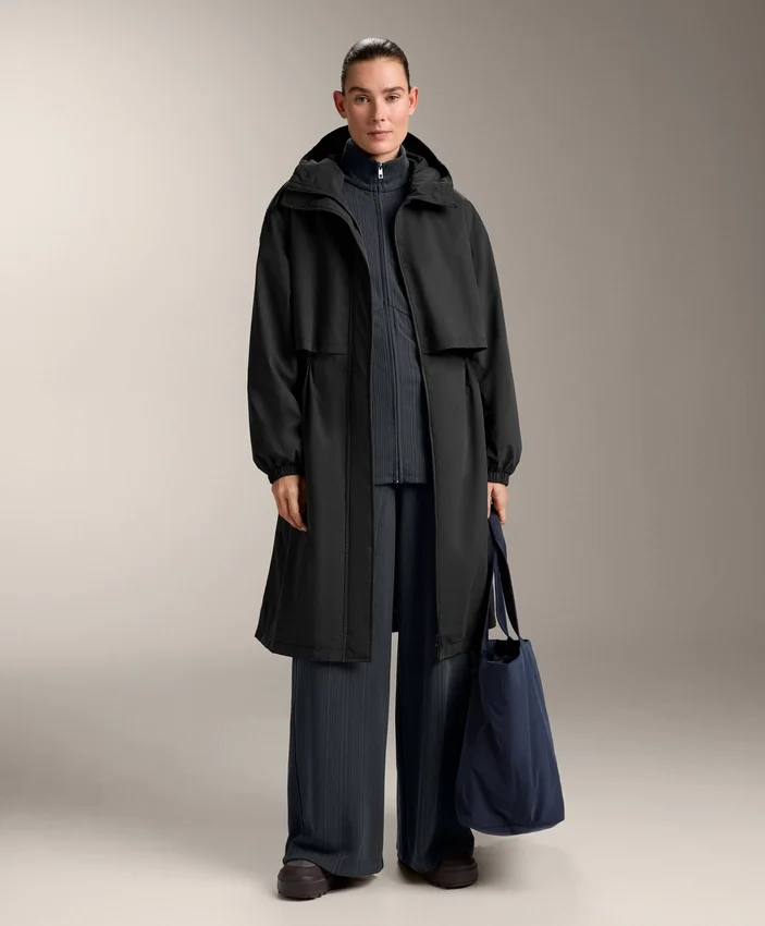 Lange Jacke mit asymmetrischen Streifen aus Modal Lange Jacke mit asymmetrischen Streifen aus Modal