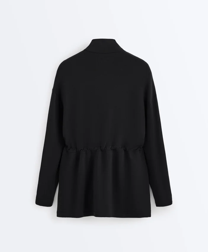 Lange Jacke mit Taschen aus Modal und Soft Touch-Griff Lange Jacke mit Taschen aus Modal und Soft Touch-Griff