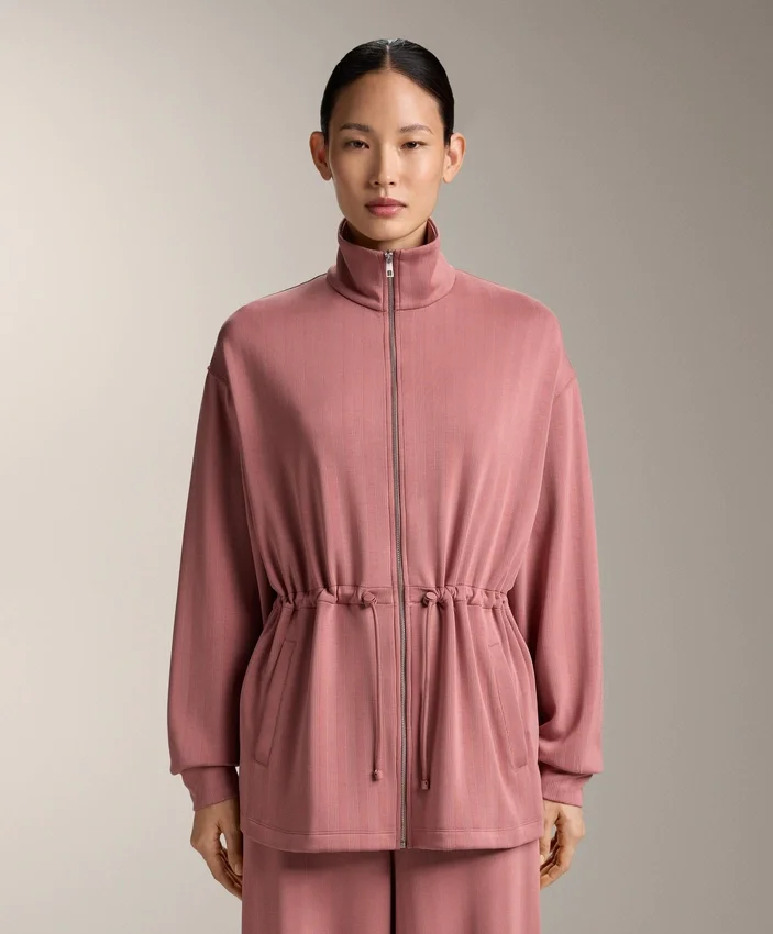 Lange Jacke mit verstellbarer Taille und gestreifter Struktur Lange Jacke mit verstellbarer Taille und gestreifter Struktur