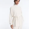 Lange Nadelstreifen-Jacke mit verstellbarer Taille und Soft Touch-Modal Lange Nadelstreifen-Jacke mit verstellbarer Taille und Soft Touch-Modal