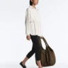 Lange Nadelstreifen-Jacke mit verstellbarer Taille und Soft Touch-Modal Lange Nadelstreifen-Jacke mit verstellbarer Taille und Soft Touch-Modal