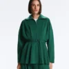 Lange Piqué-Jacke aus Baumwolle mit Gürtel Lange Piqué-Jacke aus Baumwolle mit Gürtel