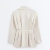 Lange Piqué-Jacke aus Baumwolle mit Gürtel Lange Piqué-Jacke aus Baumwolle mit Gürtel