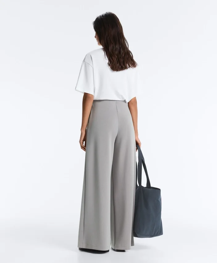 Lange Plissee-Hose mit Soft Touch-Modal Lange Plissee-Hose mit Soft Touch-Modal