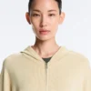 Lange Strickjacke mit Kapuze Lange Strickjacke mit Kapuze