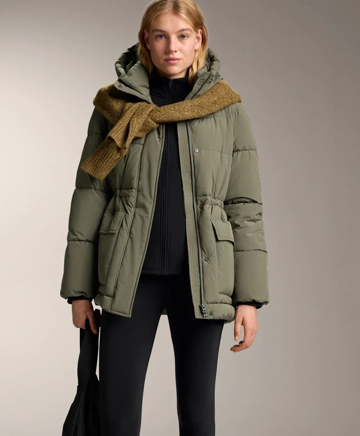Lange, superwarme, nahtlose Funktionsjacke Lange, superwarme, nahtlose Funktionsjacke