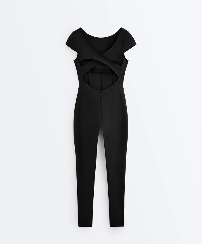 Langer Compressive Jumpsuit mit kurzen Ärmeln Langer Compressive Jumpsuit mit kurzen Ärmeln