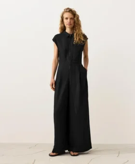 Langer Jumpsuit aus Baumwolle mit Kragen Langer Jumpsuit aus Baumwolle mit Kragen