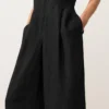 Langer Jumpsuit aus Baumwolle mit Kragen