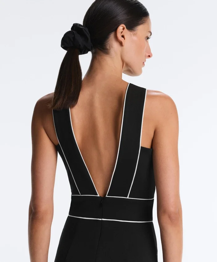 Langer Piqué-Jumpsuit mit Paspelierung aus Baumwolle Langer Piqué-Jumpsuit mit Paspelierung aus Baumwolle