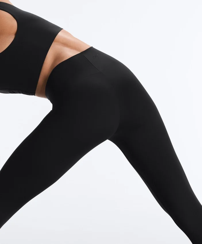 Leggings mit hoher Taille, knöchellang, mit Light Touch-Tragegefühl und V-Ausschnitt, 65 cm Leggings mit hoher Taille, knöchellang, mit Light Touch-Tragegefühl und V-Ausschnitt, 65 cm