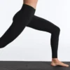 Leggings mit hoher Taille, knöchellang, mit Light Touch-Tragegefühl und V-Ausschnitt, 65 cm Leggings mit hoher Taille, knöchellang, mit Light Touch-Tragegefühl und V-Ausschnitt, 65 cm