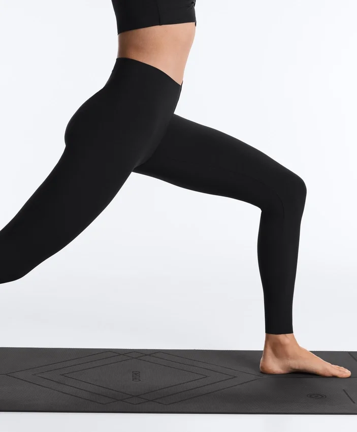 Leggings mit hoher Taille, knöchellang, mit Light Touch-Tragegefühl und V-Ausschnitt, 65 cm Leggings mit hoher Taille, knöchellang, mit Light Touch-Tragegefühl und V-Ausschnitt, 65 cm