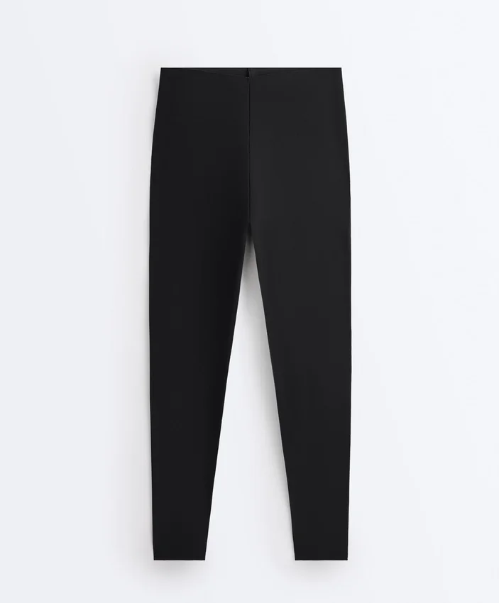 Leggings mit hoher Taille, knöchellang, mit Light Touch-Tragegefühl und V-Ausschnitt, 65 cm Leggings mit hoher Taille, knöchellang, mit Light Touch-Tragegefühl und V-Ausschnitt, 65 cm