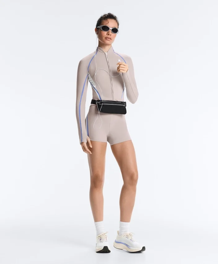 Leichte, warme Funktionsjacke mit Kontrast Leichte, warme Funktionsjacke mit Kontrast