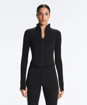 Leichte, warme Funktionsjacke mit Nähten