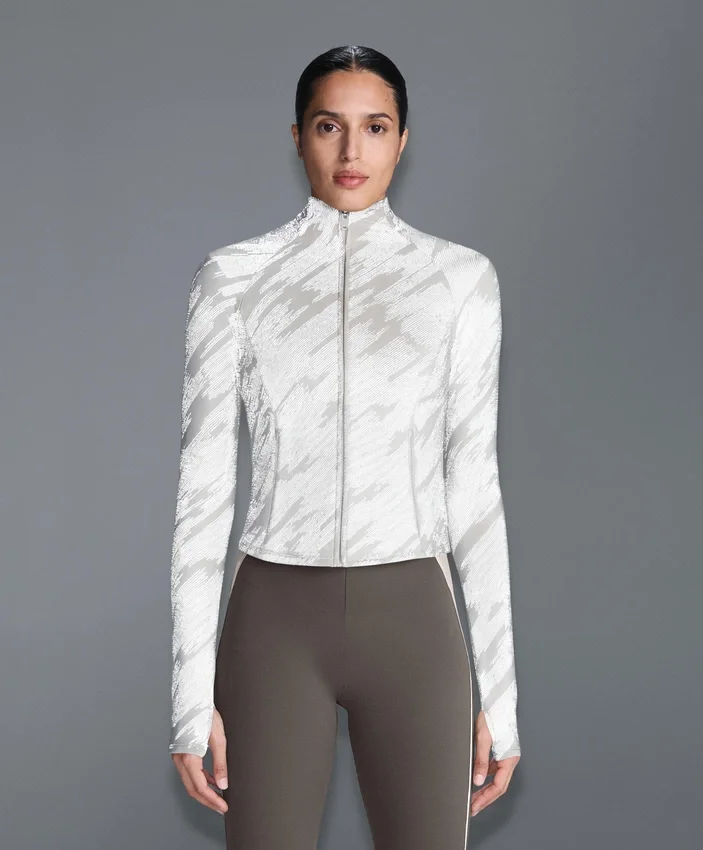 Leichte, warme, reflektierende Funktionsjacke Leichte, warme, reflektierende Funktionsjacke