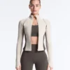 Leichte, warme, reflektierende Funktionsjacke Leichte, warme, reflektierende Funktionsjacke