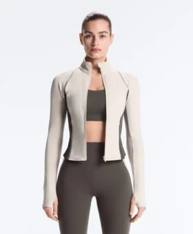 Leichte, warme, reflektierende Funktionsjacke