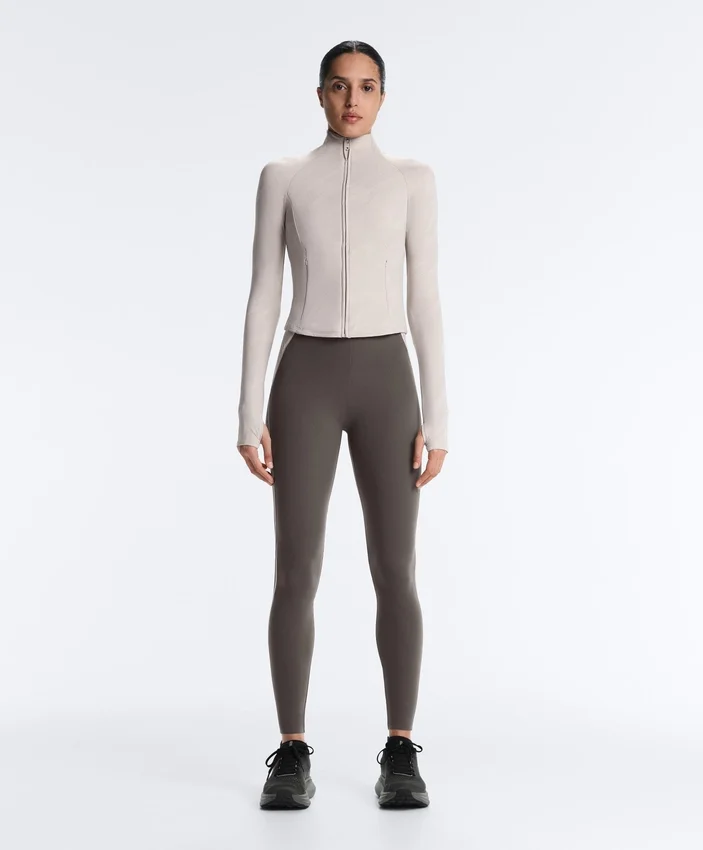 Leichte, warme, reflektierende Funktionsjacke Leichte, warme, reflektierende Funktionsjacke