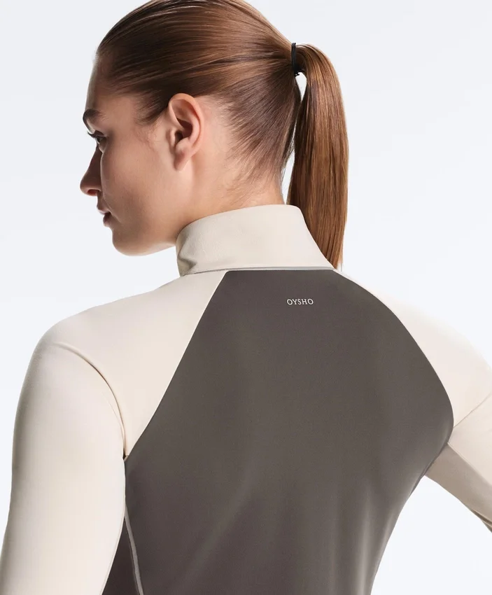 Leichte, warme, reflektierende Funktionsjacke Leichte, warme, reflektierende Funktionsjacke