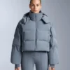 Leichte, wasserabweisende kurze Skijacke aus 80 % Daunen und 20 % Minardi Piume Leichte, wasserabweisende kurze Skijacke aus 80 % Daunen und 20 % Minardi Piume