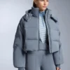 Leichte, wasserabweisende kurze Skijacke aus 80 % Daunen und 20 % Minardi Piume Leichte, wasserabweisende kurze Skijacke aus 80 % Daunen und 20 % Minardi Piume