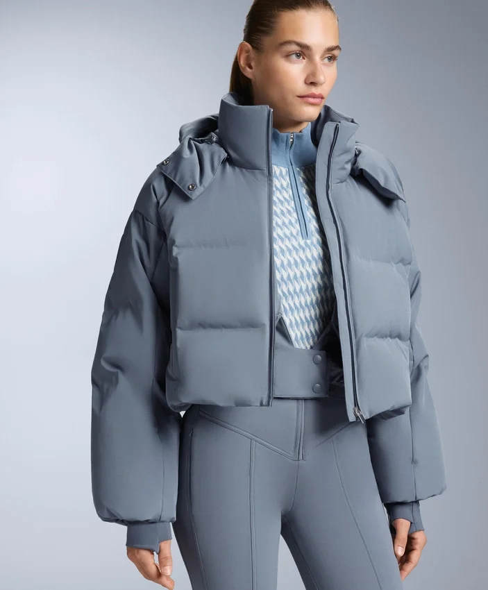 Leichte, wasserabweisende kurze Skijacke aus 80 % Daunen und 20 % Minardi Piume Leichte, wasserabweisende kurze Skijacke aus 80 % Daunen und 20 % Minardi Piume