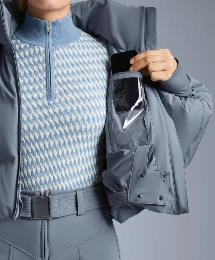 Leichte, wasserabweisende kurze Skijacke aus 80 % Daunen und 20 % Minardi Piume Leichte, wasserabweisende kurze Skijacke aus 80 % Daunen und 20 % Minardi Piume