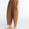 Light Touch-Hose mit hoher Taille und langem Bein Light Touch-Hose mit hoher Taille und langem Bein