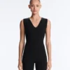 Light Touch Jumpsuit mit V-Ausschnitt Light Touch Jumpsuit mit V-Ausschnitt