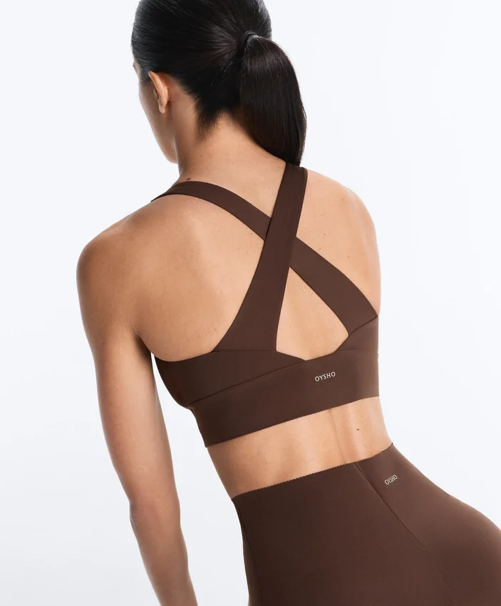 Light Touch Medium-Support Crossover Back Bra Light Touch Medium-Support Crossover Back Bra