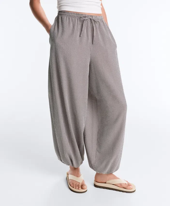 Maxi-Bloomer-Hose aus Lyocell-Mischung mit Vichy-Karomuster Maxi-Bloomer-Hose aus Lyocell-Mischung mit Vichy-Karomuster