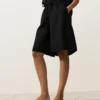 Midi-Bermudashorts aus 100 % Leinen Midi-Bermudashorts aus 100 % Leinen