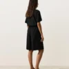 Midi-Bermudashorts aus 100 % Leinen Midi-Bermudashorts aus 100 % Leinen
