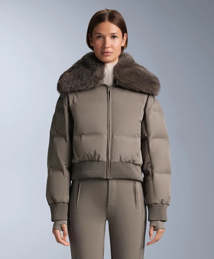 Minardi Piume Ski – wasserabweisende Jacke aus 80 % Daunen und 20 % Federn Minardi Piume Ski – wasserabweisende Jacke aus 80 % Daunen und 20 % Federn