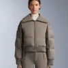 Minardi Piume Ski – wasserabweisende Jacke aus 80 % Daunen und 20 % Federn Minardi Piume Ski – wasserabweisende Jacke aus 80 % Daunen und 20 % Federn